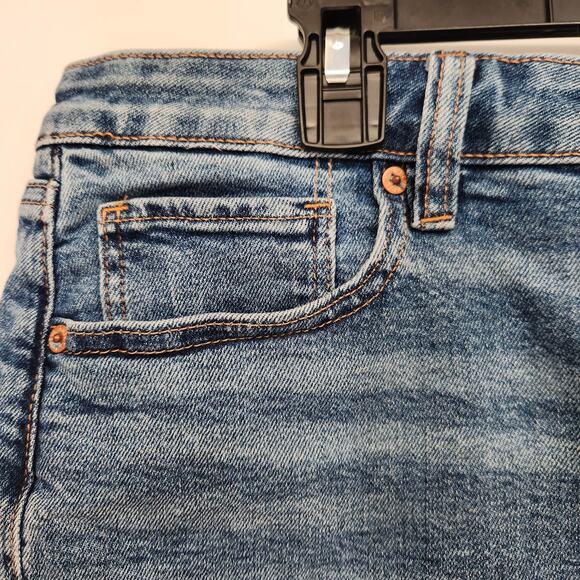 American Eagle Stretch Blue Denim Medium Wash Mom Shorts Plus Women's 16 - Picture 7 of 10
